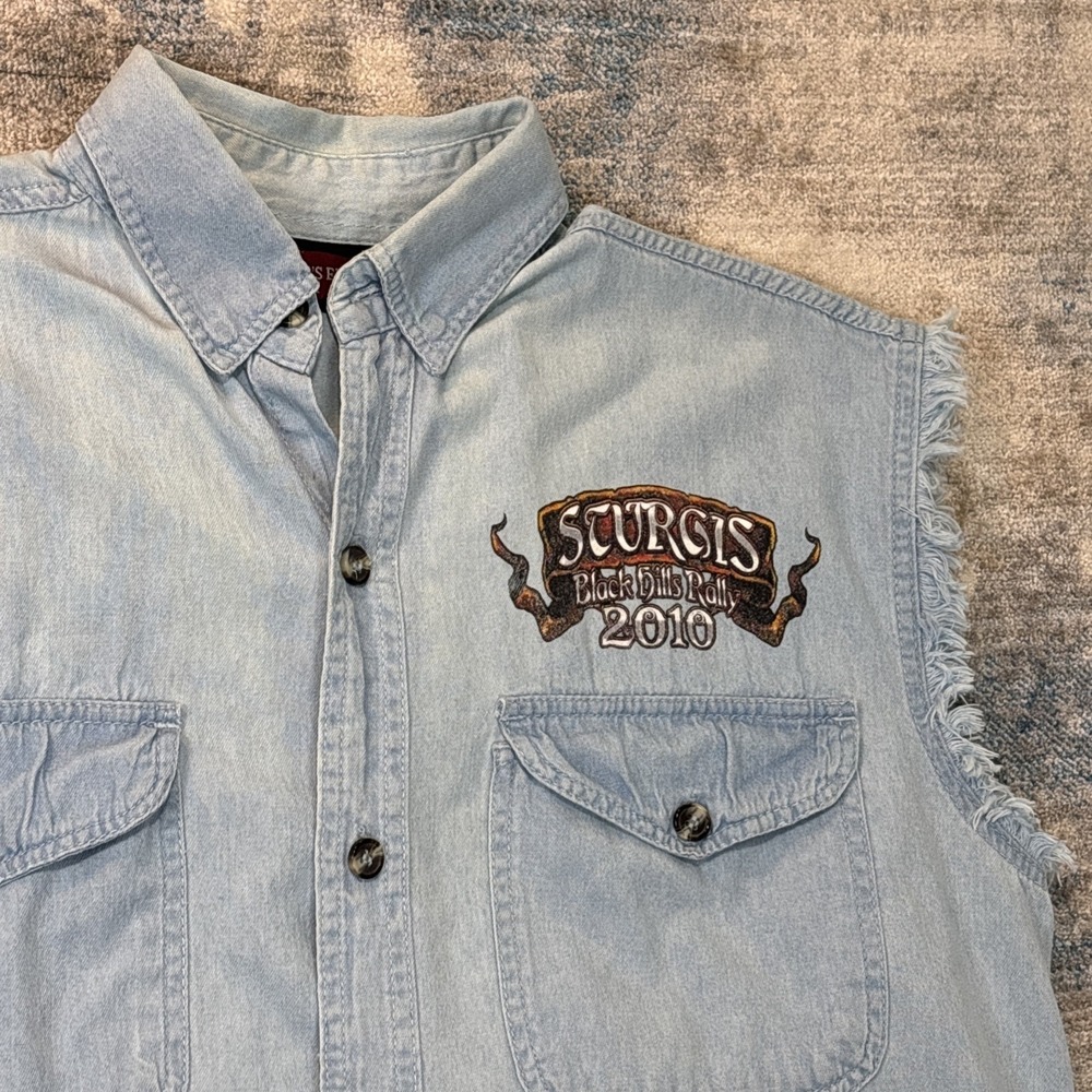 Vintage Biker's Edge Sturgis Rally‎ 2010 Cut Off Shirt L Y2K Grunge Workwear